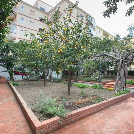Вилла Oltre Il Giardino Вико-Экуенсе Экстерьер фото